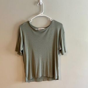 Crewneck short sleeve shirt